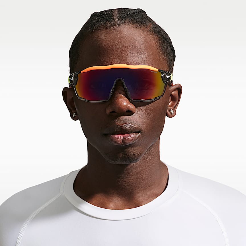 Nike Expedition Shield Road Tint. Nike.com